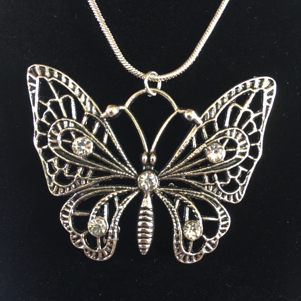 Butterfly Necklace, Silver Fashion Jewelry